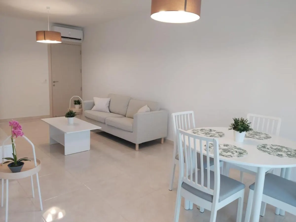 Apartment Dinglis Residences 31 Larnaca