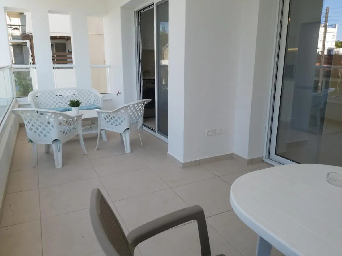 Dinglis Residences 31 Larnaca Apartment